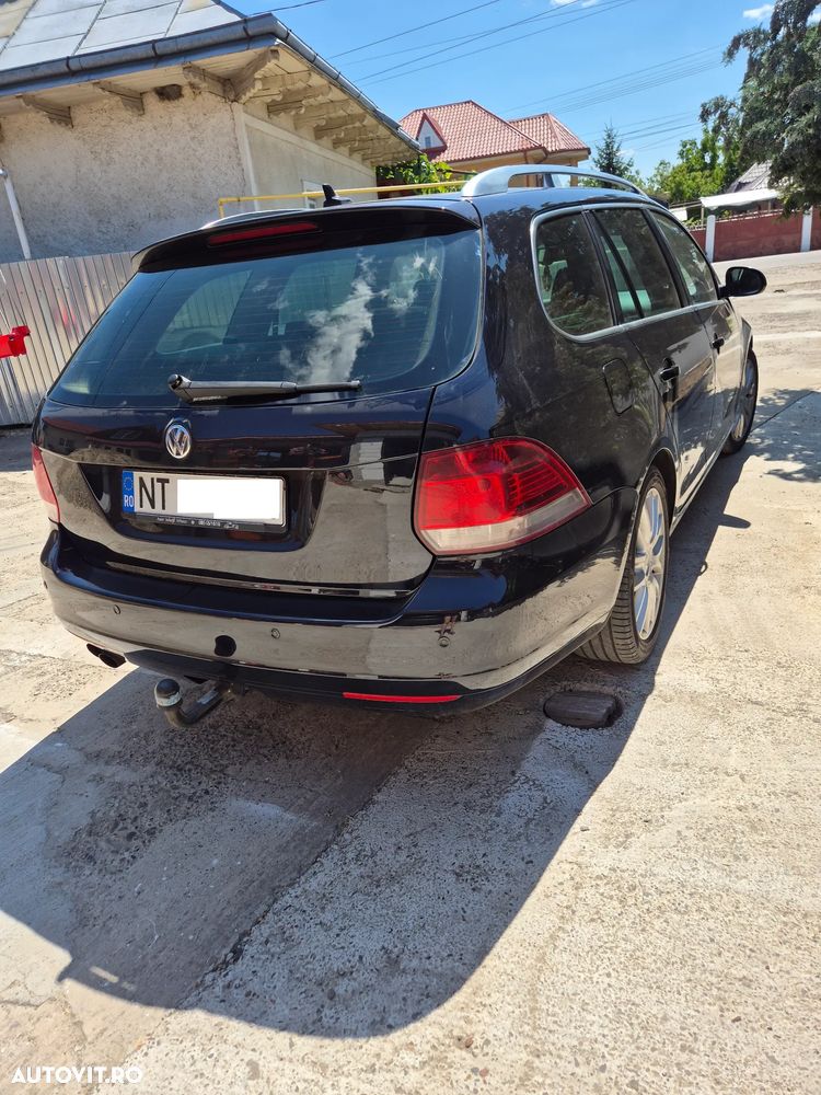 Volkswagen Golf - 2