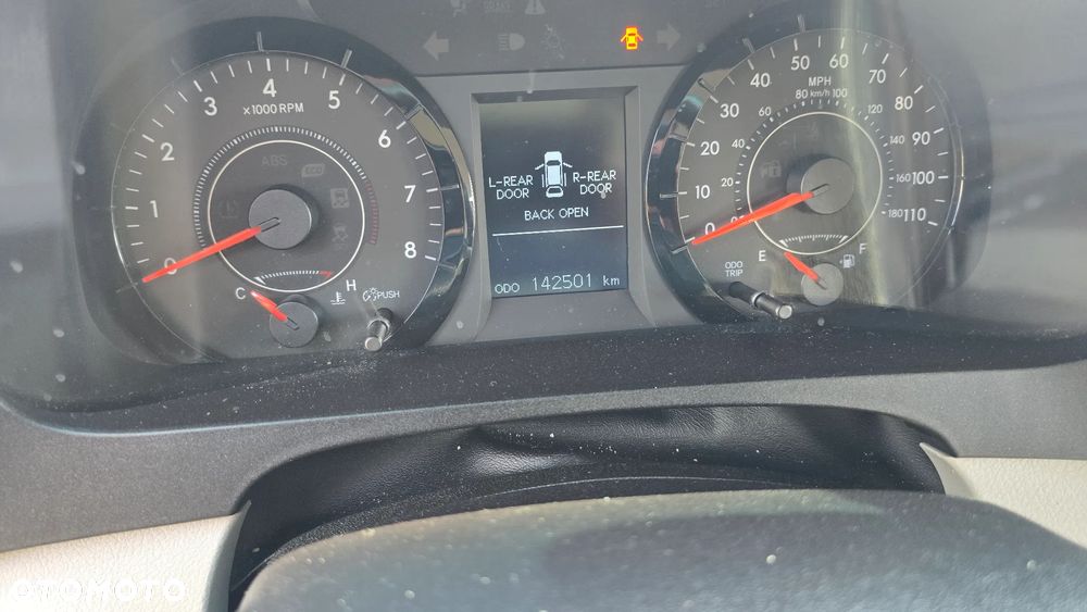 Toyota Sienna - 14