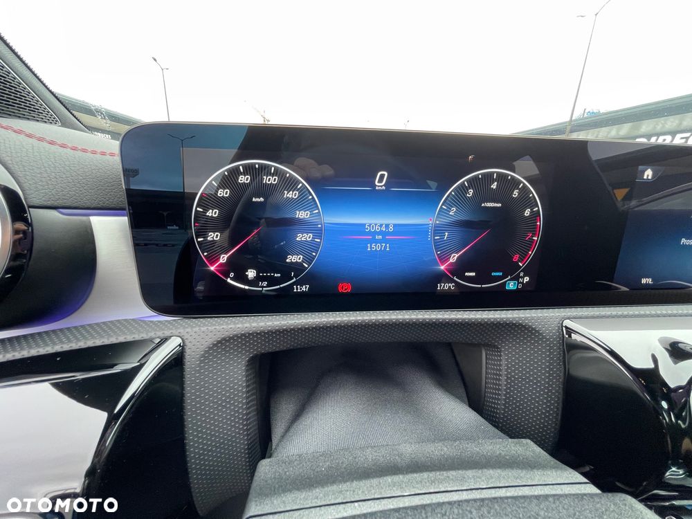 Mercedes-Benz CLA 200 mHEV AMG Line 7G-DCT - 24