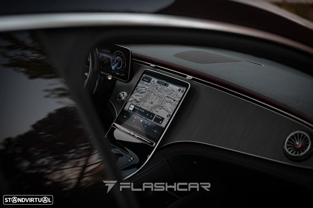 Mercedes-Benz EQE - 43