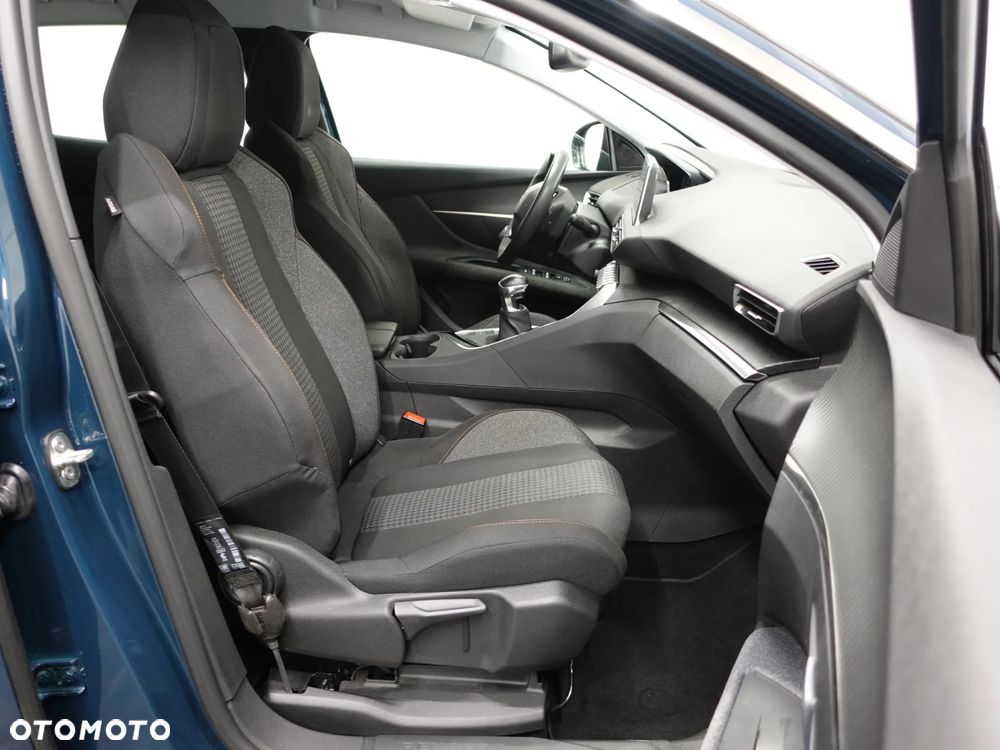Peugeot 3008 PureTech 130 Stop & Start GPF Active - 27