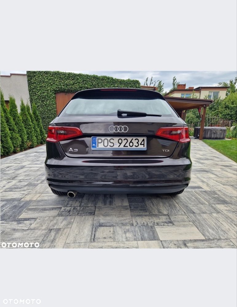Audi A3 Sportback - 2