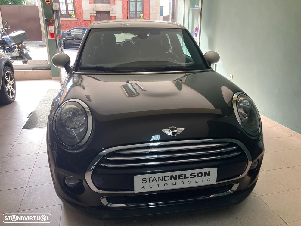 MINI 5 Portas Cooper D - 1