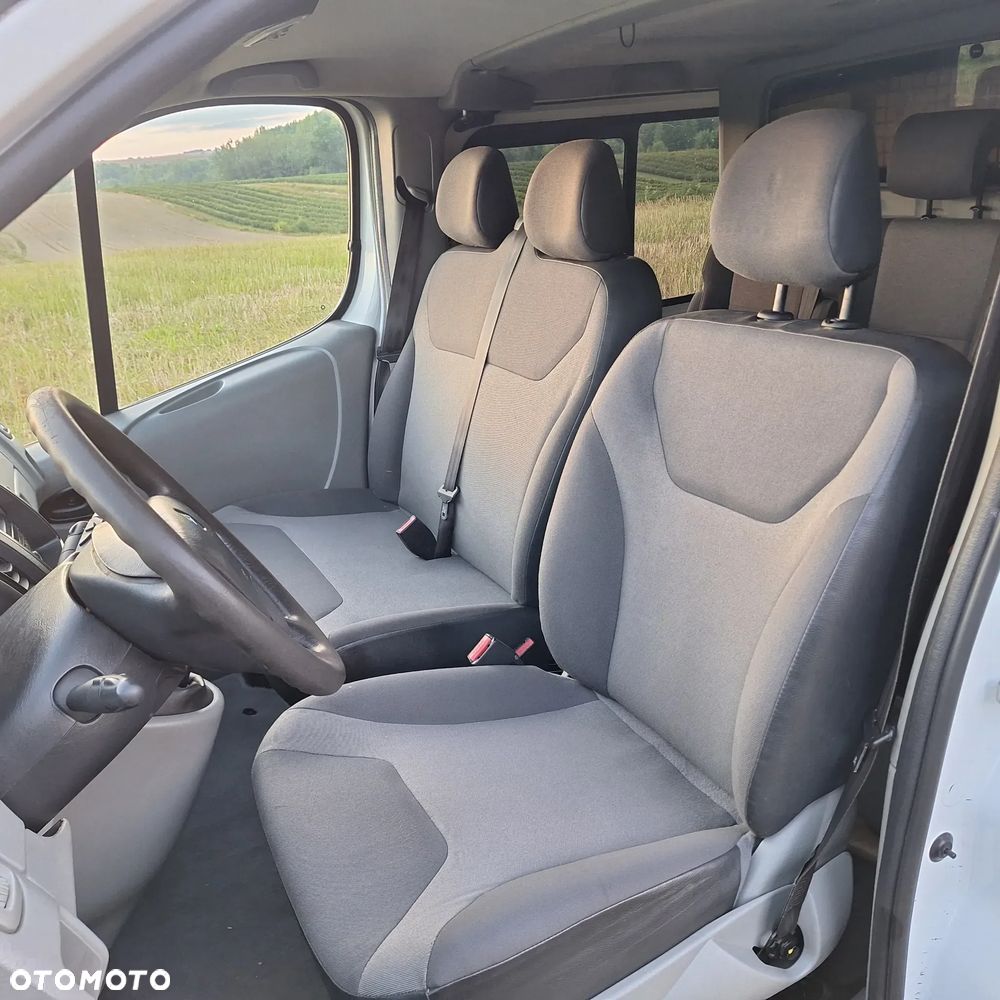 Renault Trafic - 18