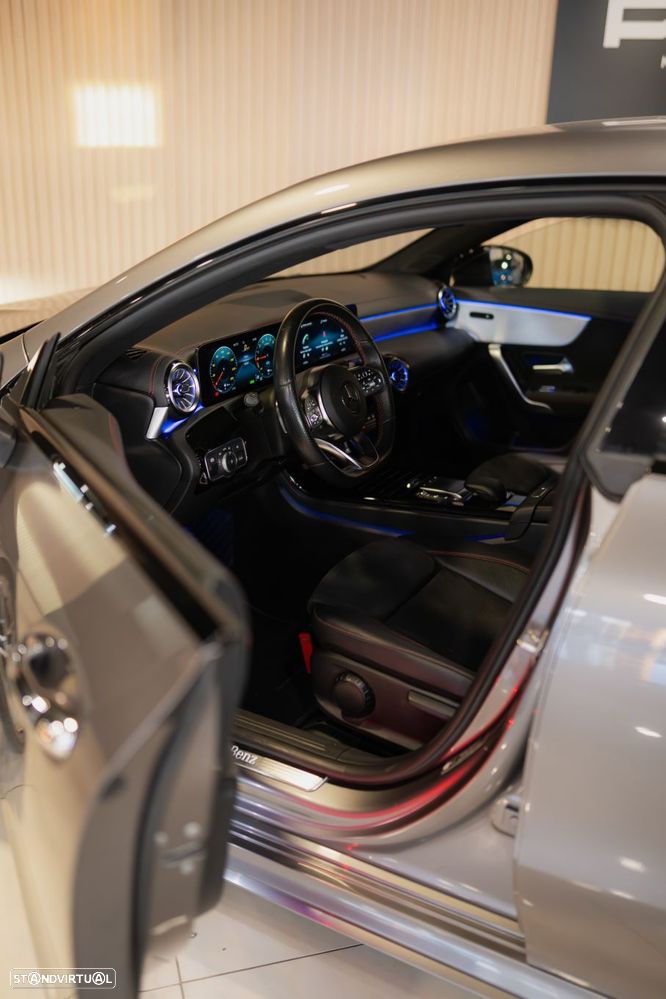 Mercedes-Benz CLA 250 e 8G-DCT AMG Line - 23