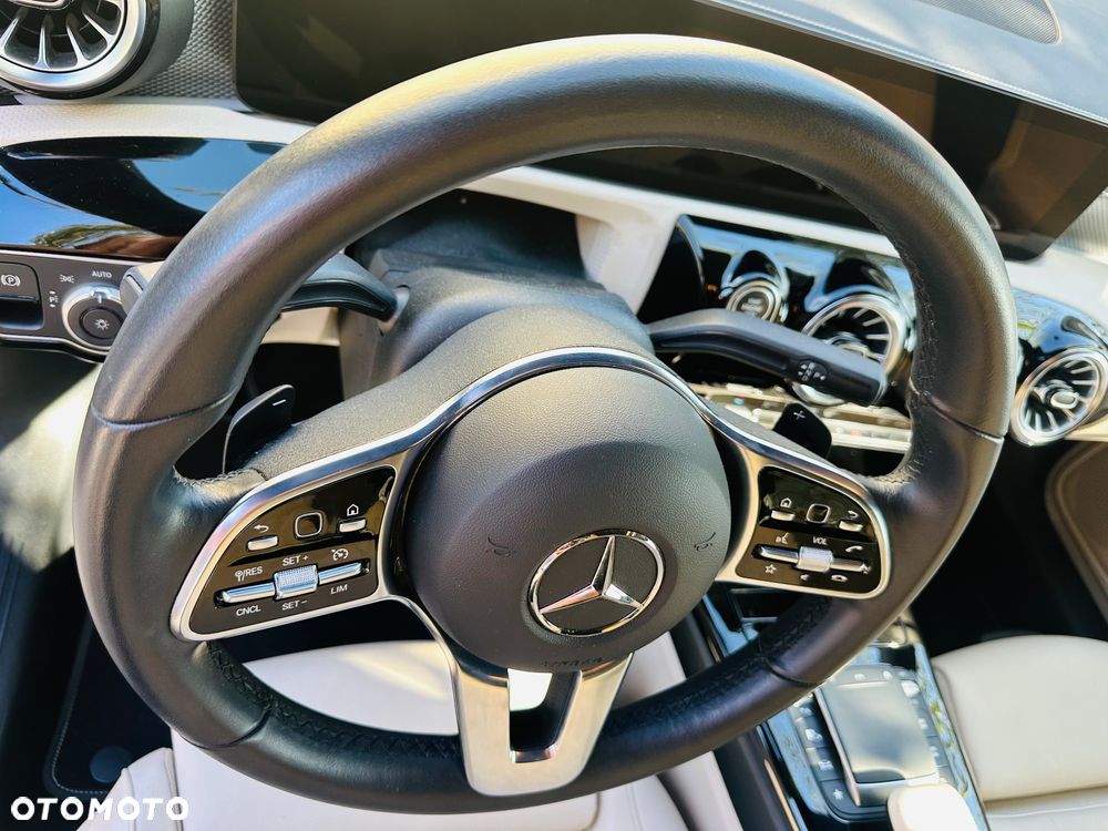 Mercedes-Benz CLA - 17