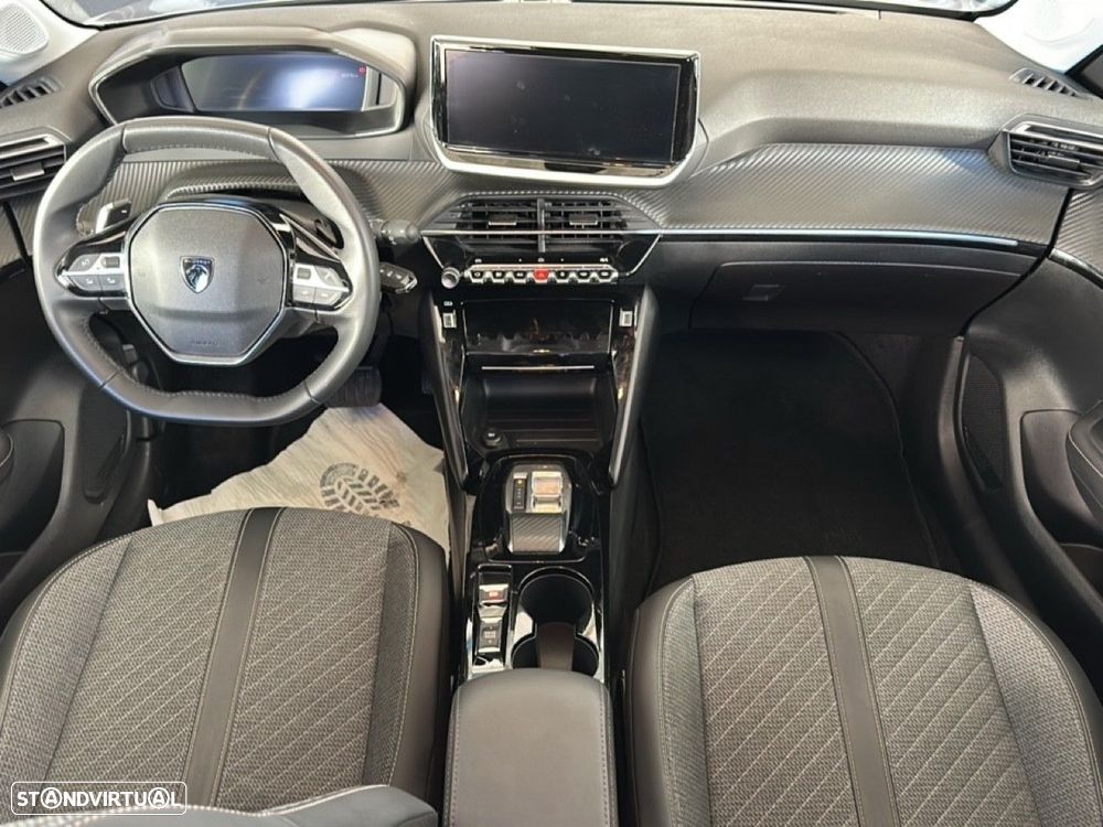 Peugeot 208 1.2 Hybrid Allure e-DCS6 - 8