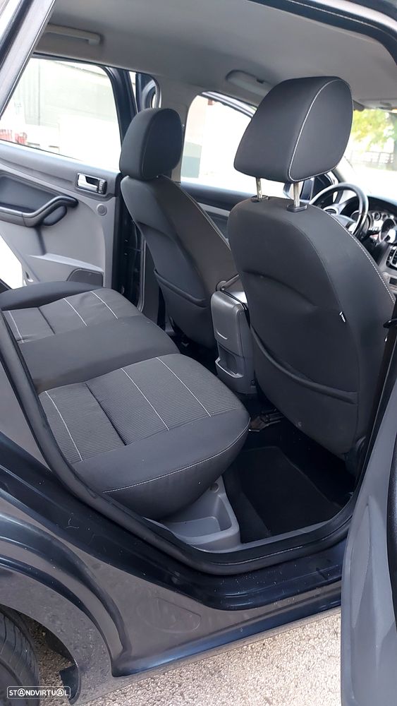 Ford Focus SW 1.6 TDCi Trend - 8