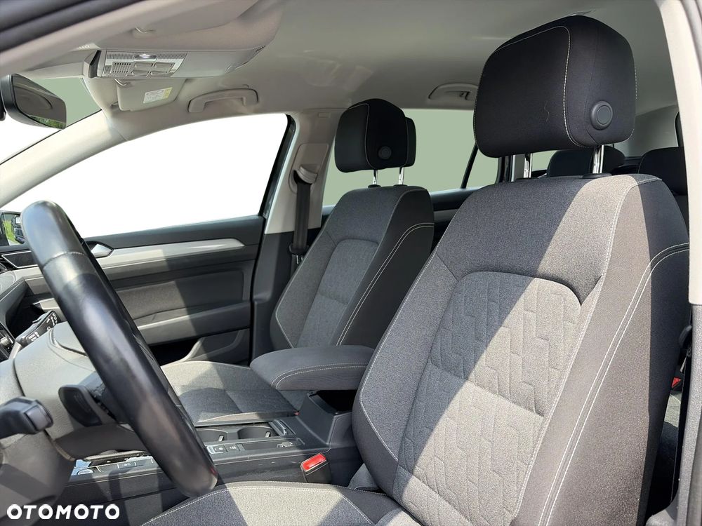 Volkswagen Passat 1.5 TSI EVO Business DSG - 10