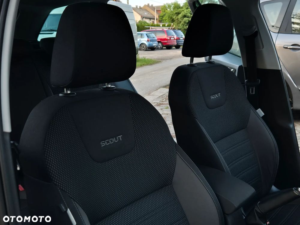 Skoda Octavia 2.0 TDI 4x4 Scout - 26