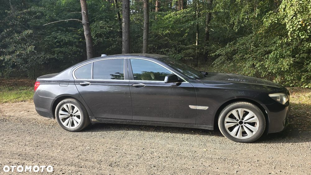 BMW Seria 7 730d - 4