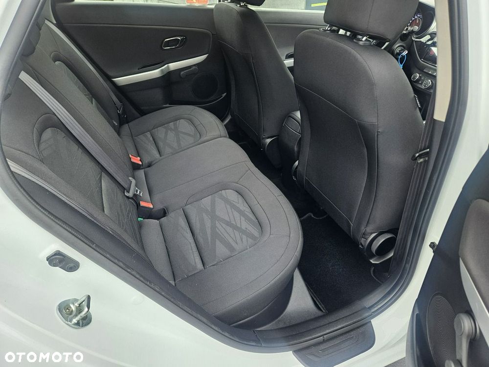 Kia Ceed - 18