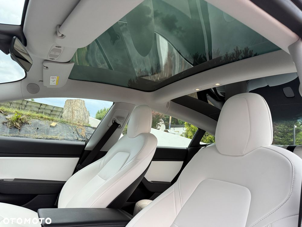 Tesla Model 3 Langstreckenbatterie Allradantrieb Dual Motor Performance - 25