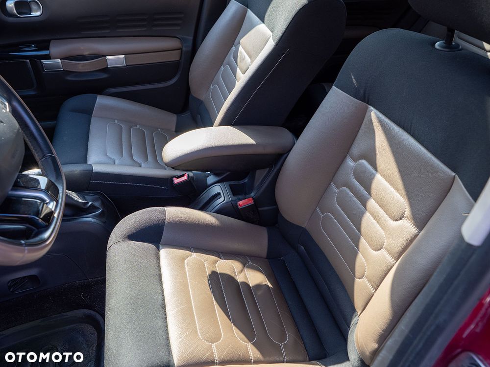 Citroën C4 Cactus 1.2 PureTech Shine S&S - 11