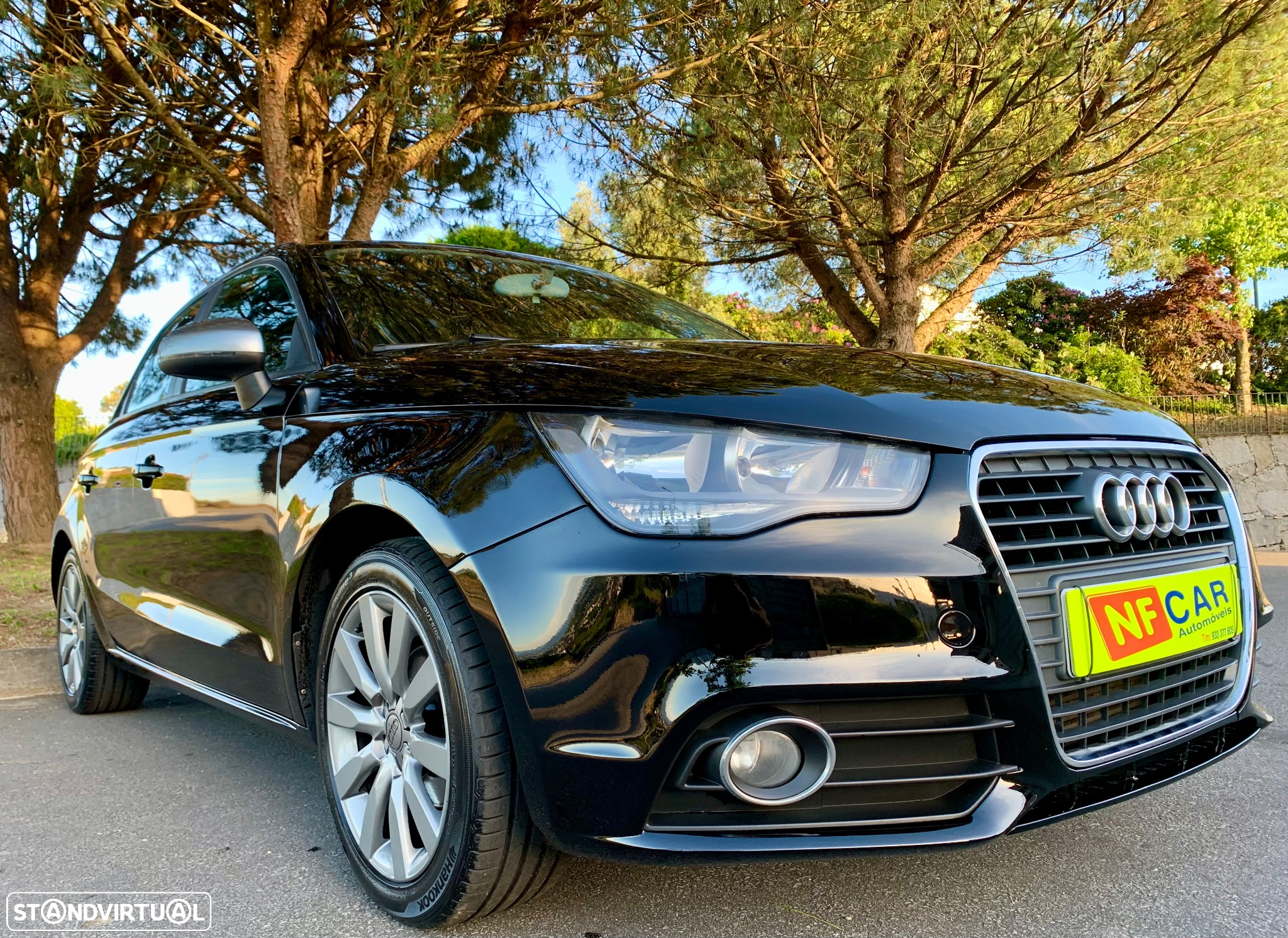 Audi A1 Sportback 1.6 TDI Admired - 12