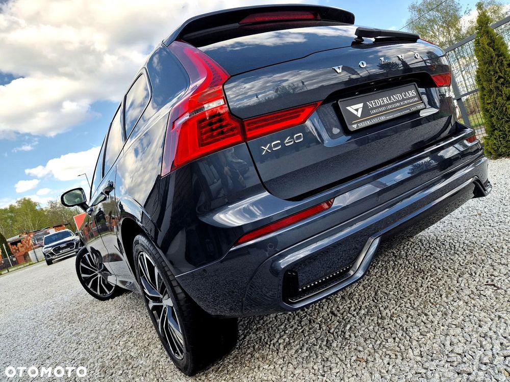 Volvo XC 60 B4 B Plus Dark - 9