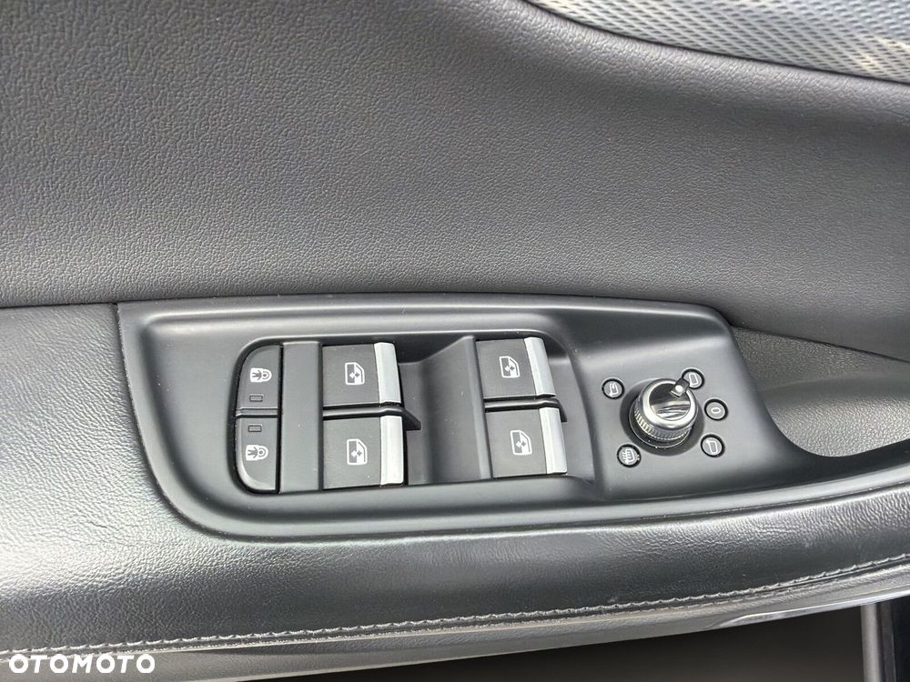 Audi Q7 - 24