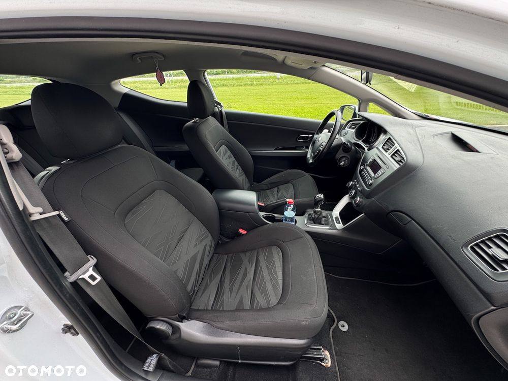 Kia ProCeed 1.6 GDI Edition 7 - 18