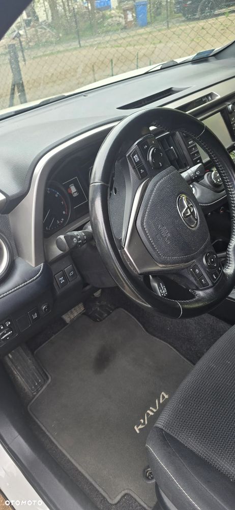 Toyota RAV4 2.0 Premium 4x4 MS - 8