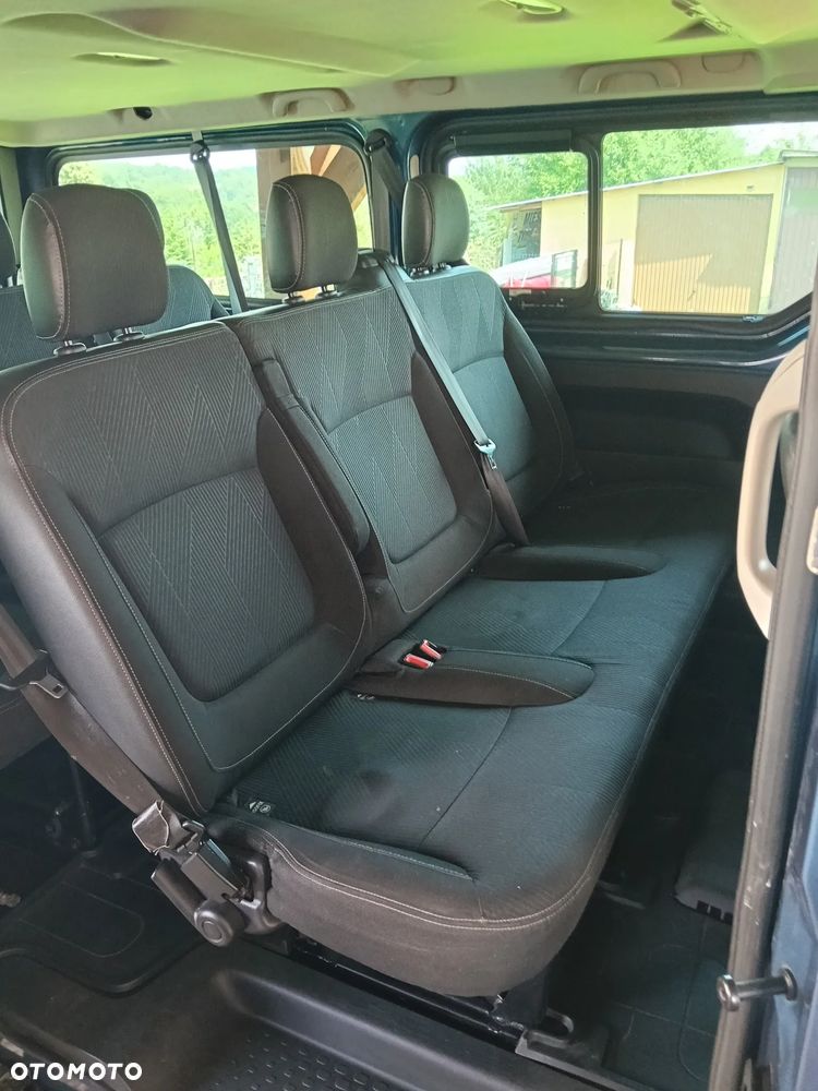 Renault Trafic Grand 1.6 dCi - 10