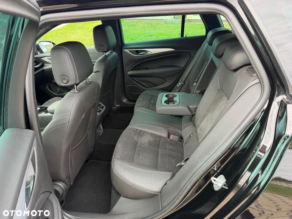Opel Insignia 2.0 CDTI Elegance S&S - 32