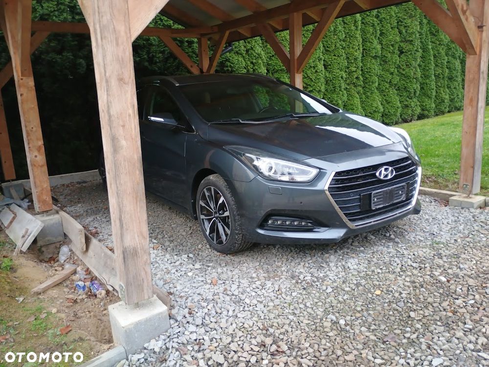 Hyundai i40 Kombi 1.7 CRDi Premium - 5
