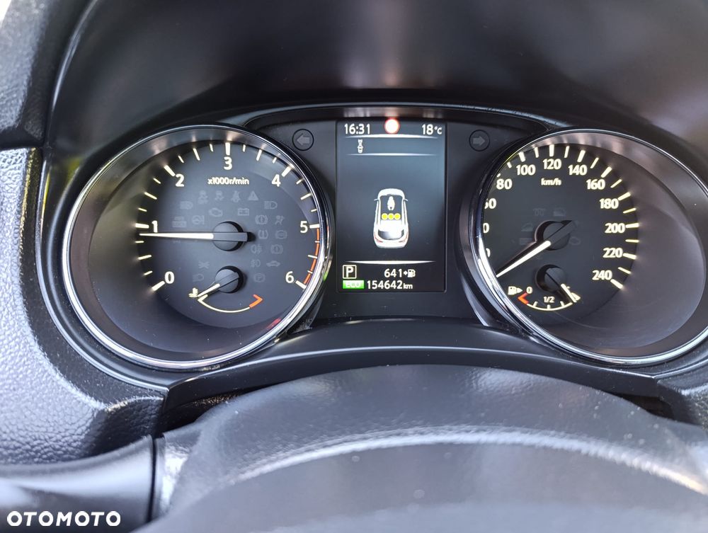 Nissan Qashqai 1.6 DCi Tekna Xtronic - 13