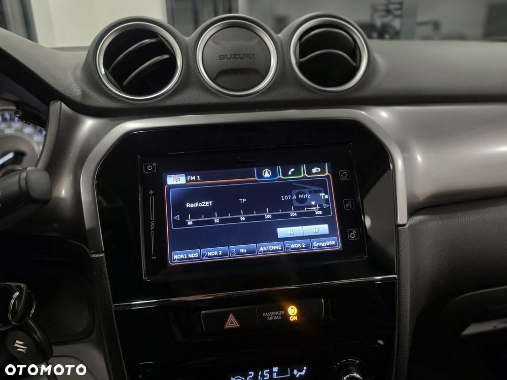 Suzuki Vitara 1.4 Boosterjet mHEV Premium Plus 4WD - 30