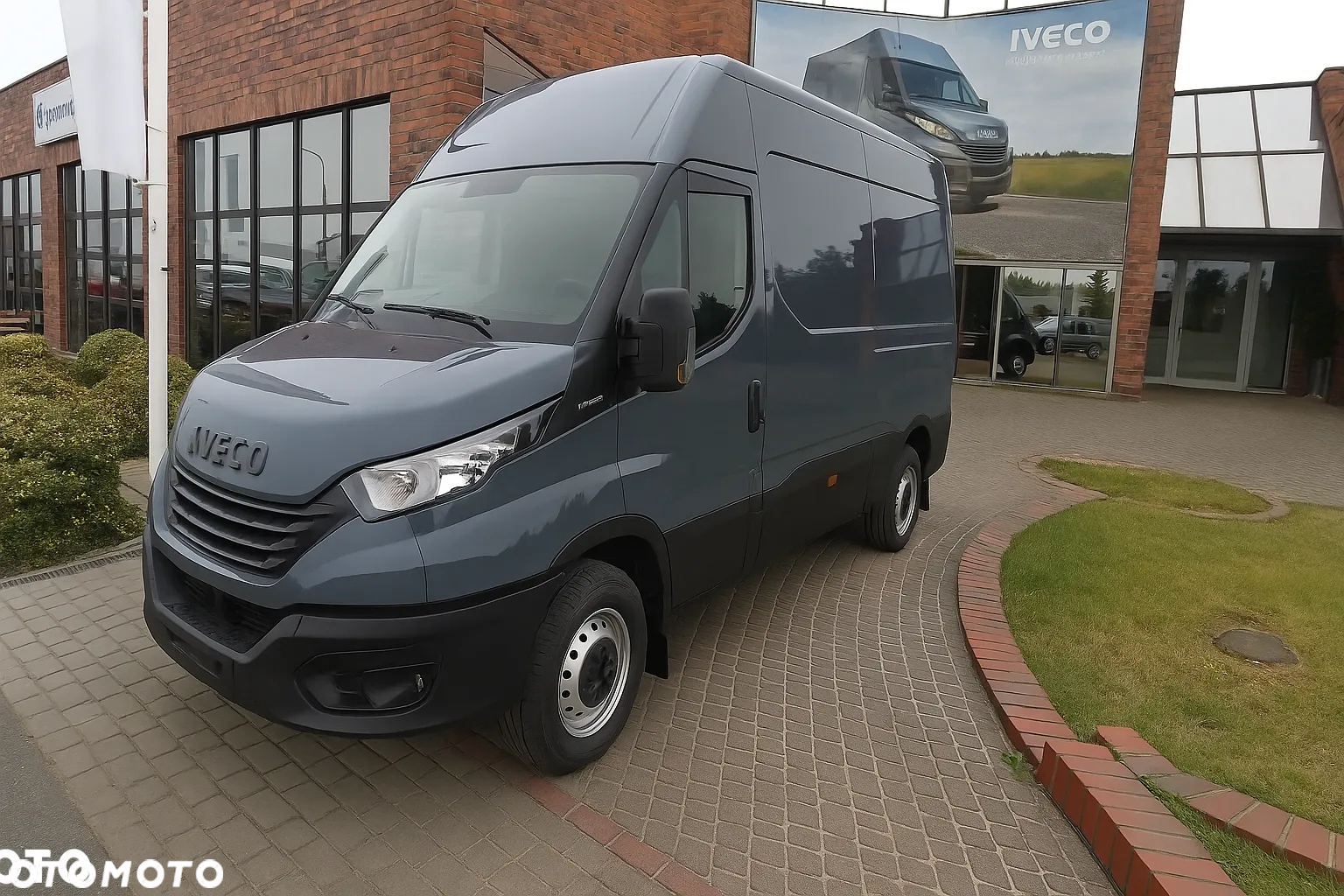 Iveco Furgon 35S16A8V 12m3 AUTOMAT - 5