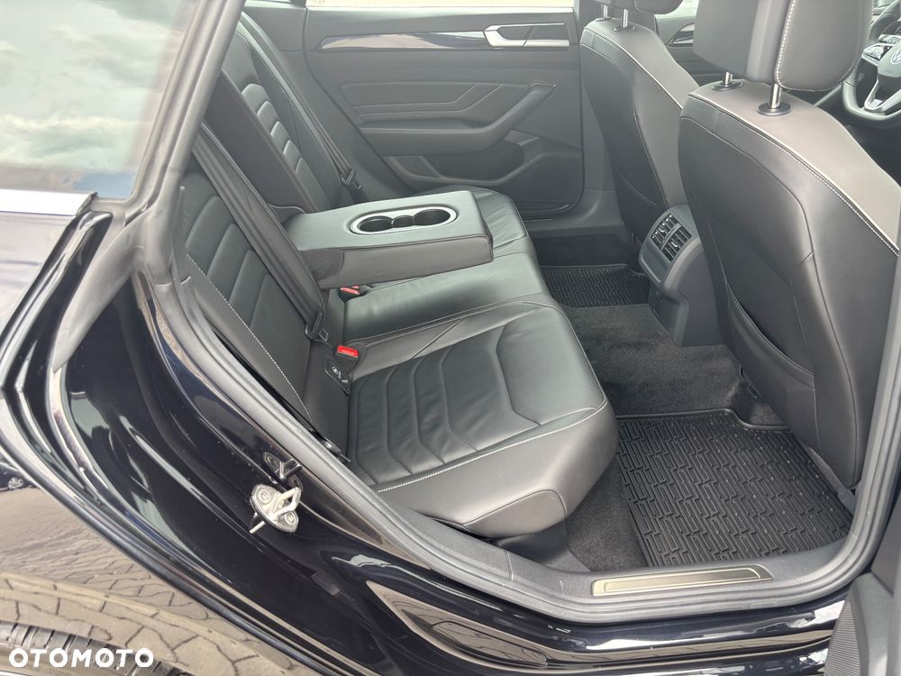 Volkswagen Arteon 2.0 TSI 4Motion R DSG - 30