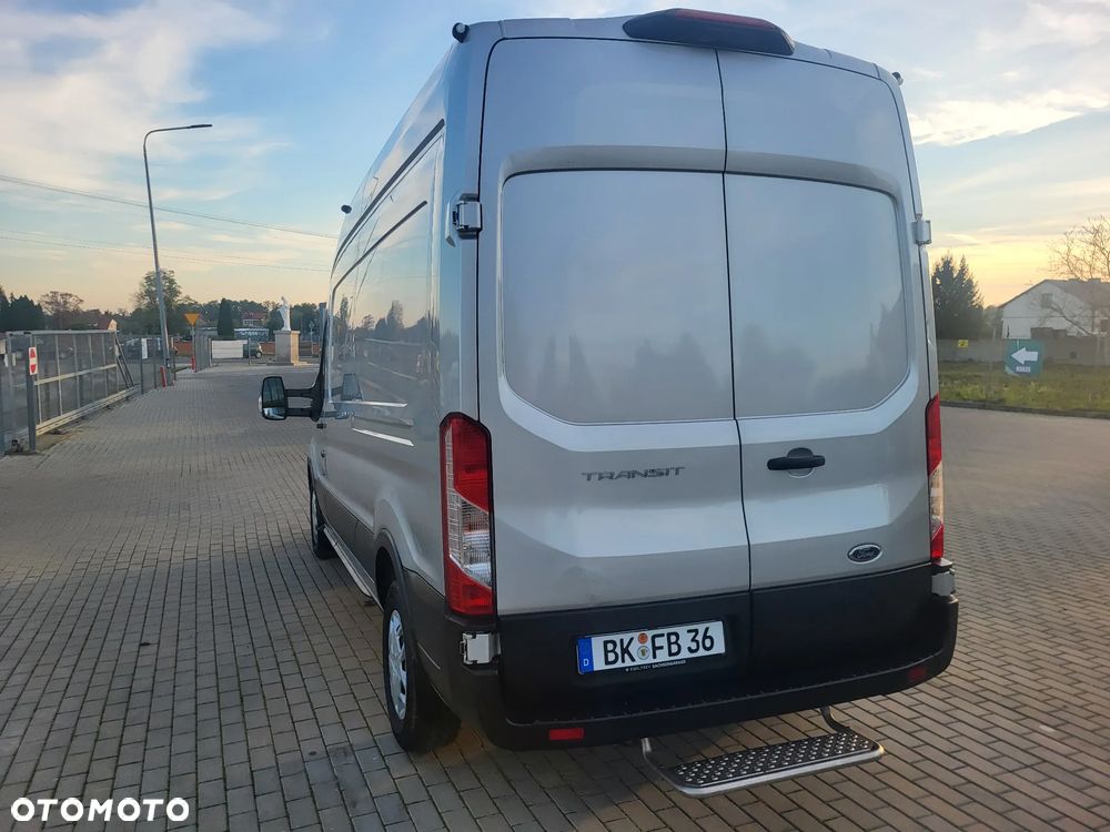 Ford Transit - 8