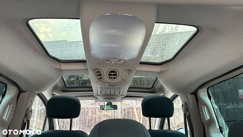 Citroën Berlingo Multispace BlueHDi 100 S&S ETG6 SELECTION - 32