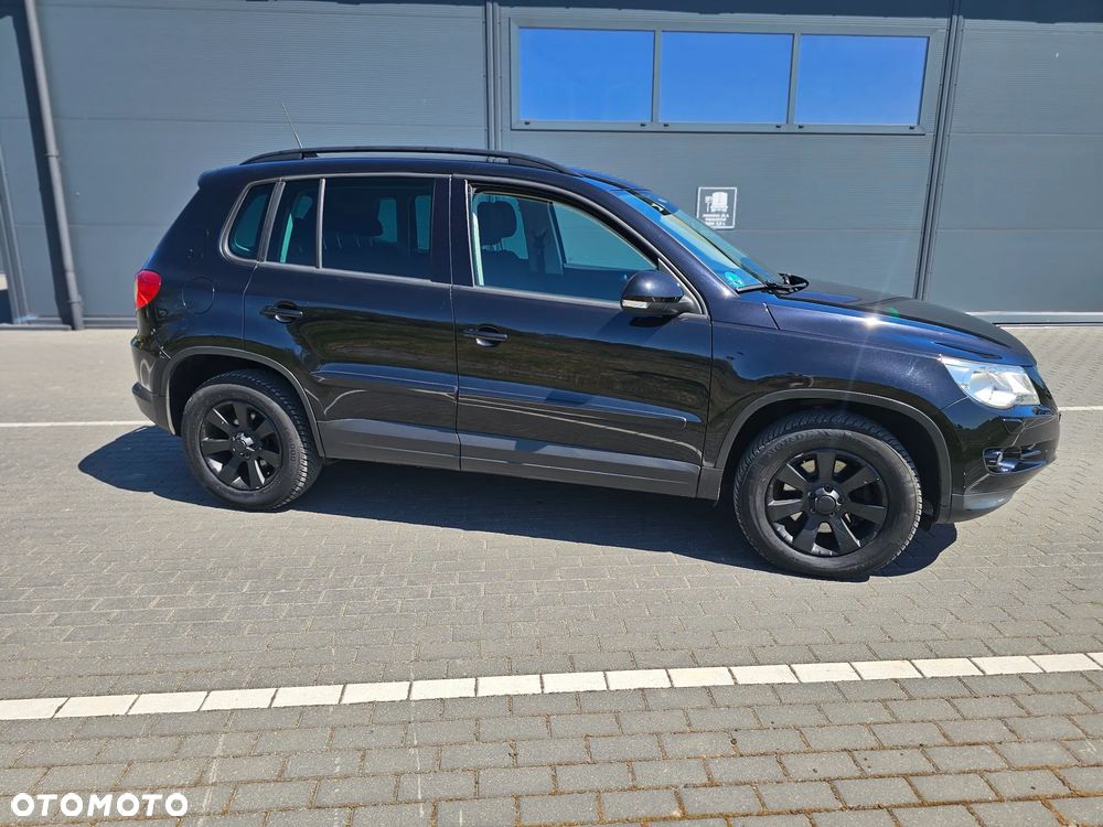 Volkswagen Tiguan 2.0 TDI DPF 4Motion DSG Sport & Style - 4