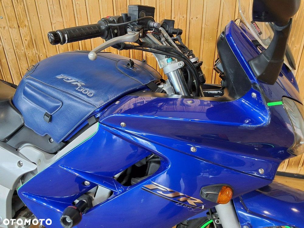 Yamaha FJR - 13
