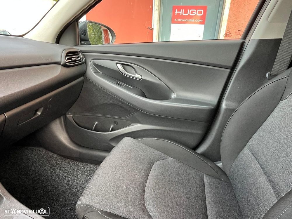 Hyundai i30 SW - 25
