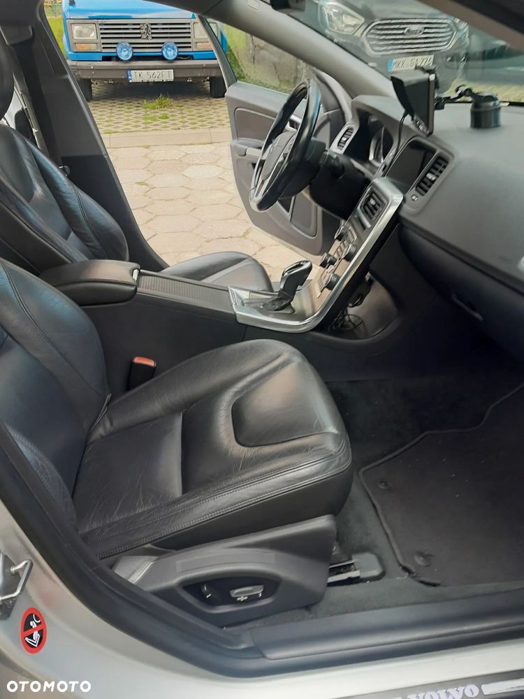 Volvo S60 2.5 T5 - 8