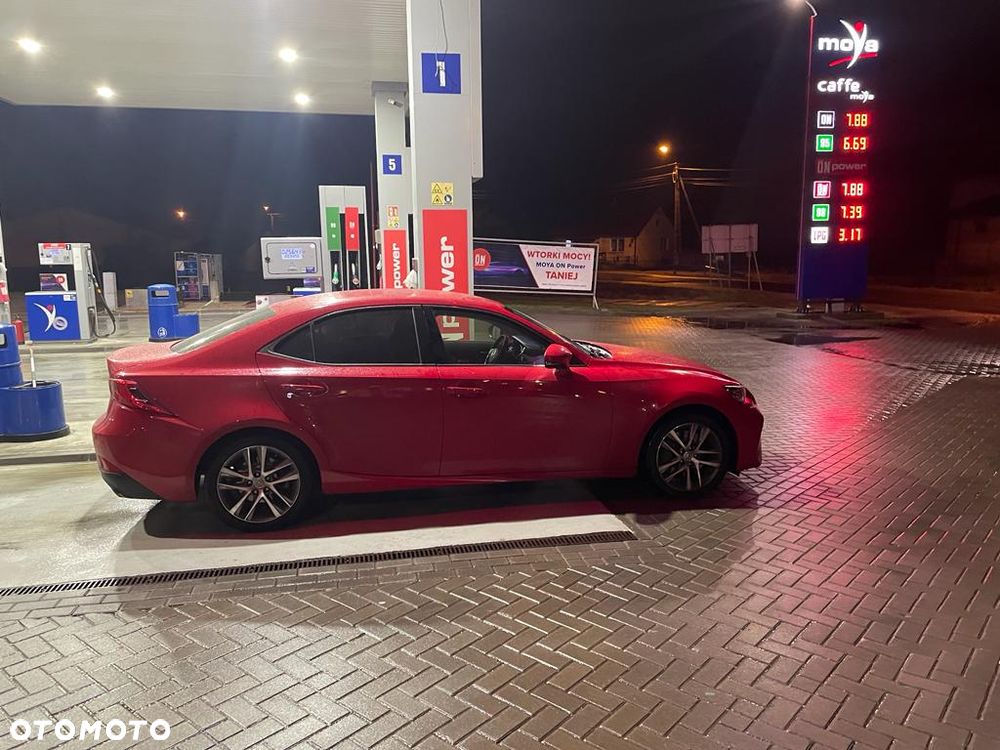 Lexus IS 200t Elegance - 2