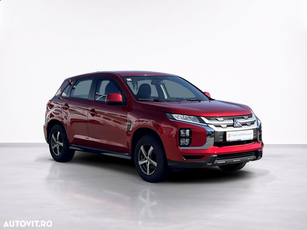 Mitsubishi ASX - 8