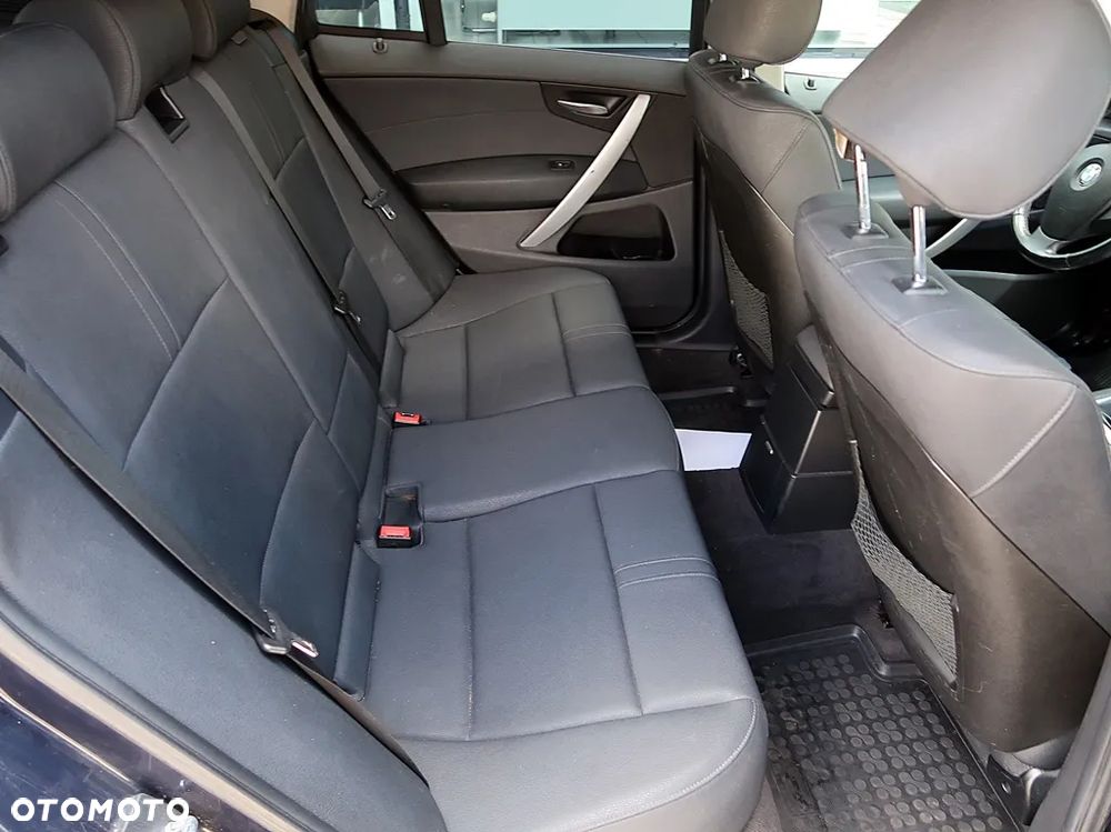 BMW X3 sDrive18d - 10