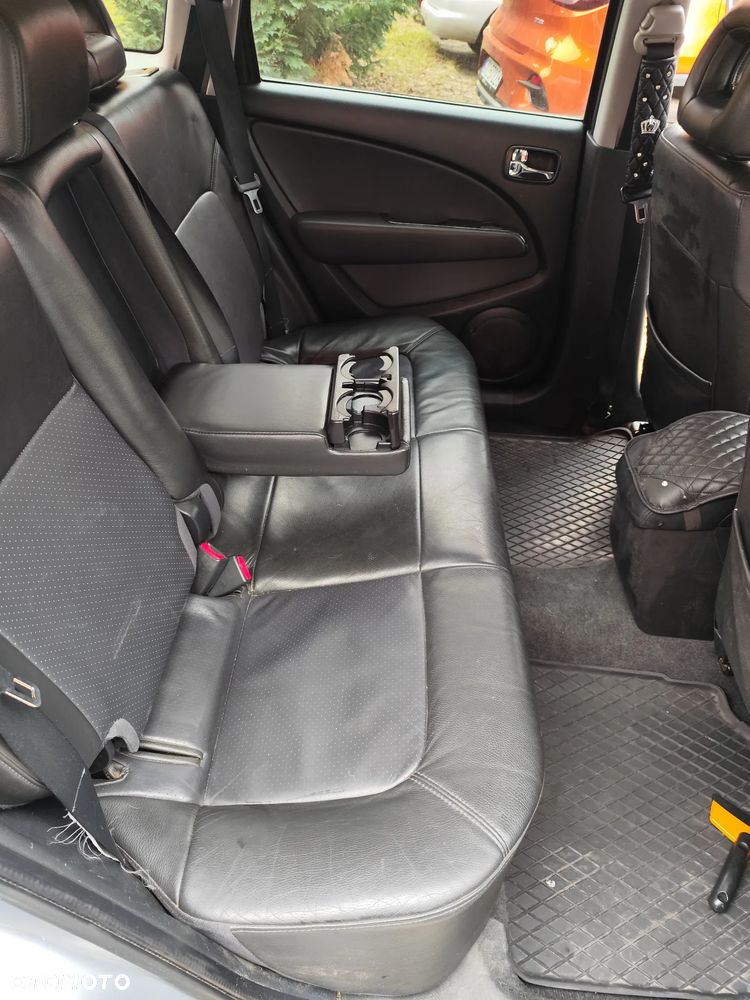 Mitsubishi Outlander 2.0 Comfort 4WD - 12