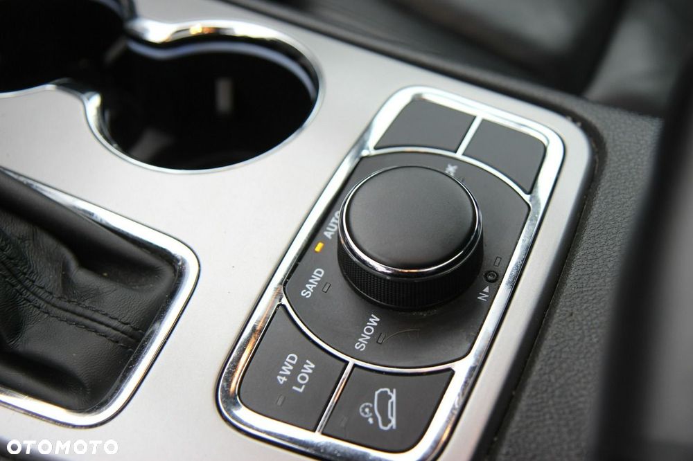 Jeep Grand Cherokee 3.6 V6 Limited - 24