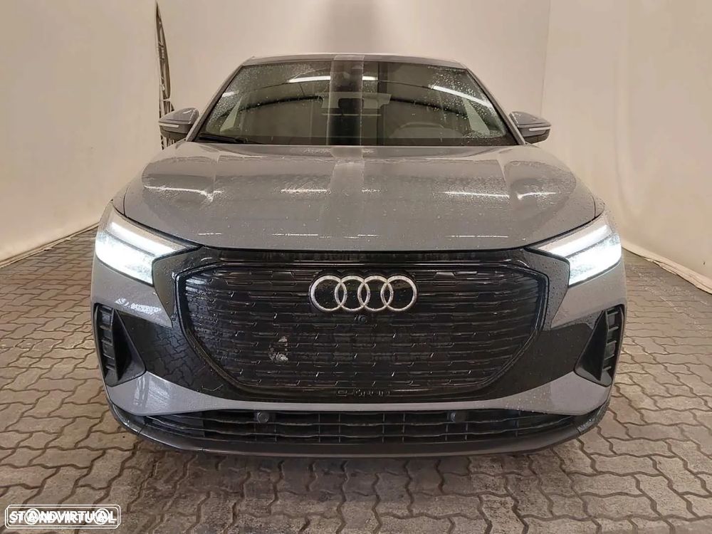 Audi Q4 e-tron 40 82 kWH - 4