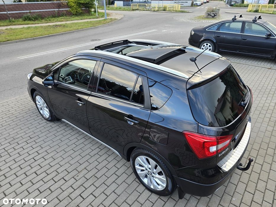 Suzuki SX4 S-Cross 1.4 T Premium 4WD - 13