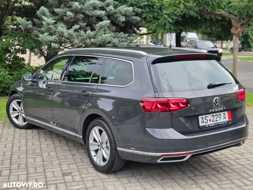 Volkswagen Passat 2.0 TDI SCR DSG Elegance - 7