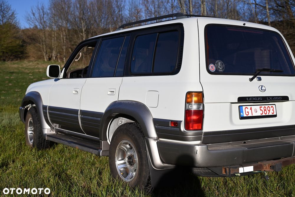 Lexus LX - 11