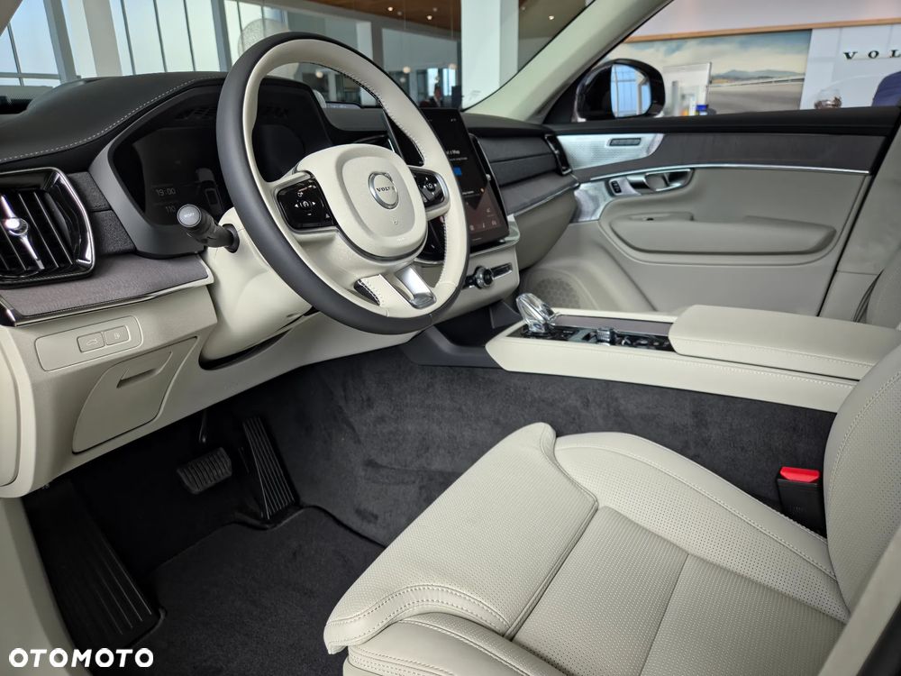 Volvo XC 90 T8 AWD Plug-In Hybrid Ultra Bright 7os - 7