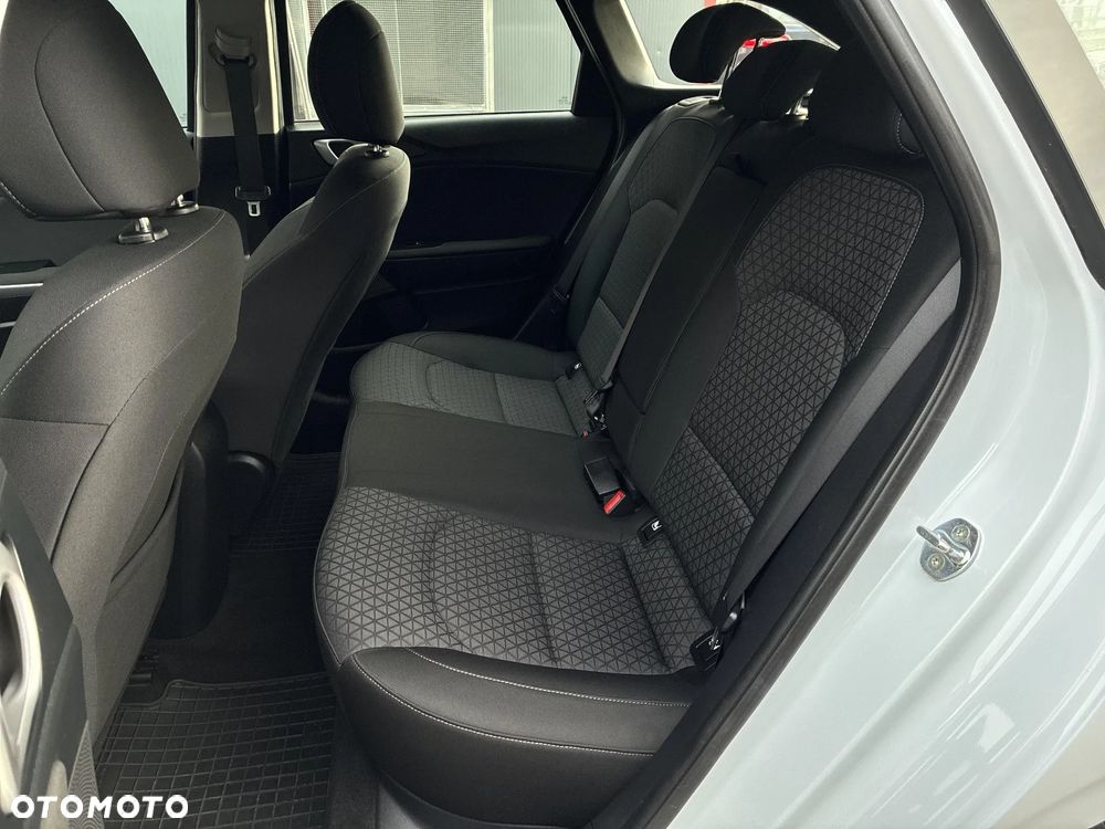 Kia Ceed 1.6 CRDi mHEV M DCT - 27