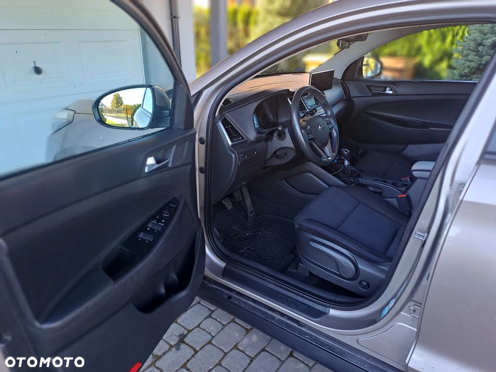 Hyundai Tucson 1.6 GDI BlueDrive Comfort 2WD - 17