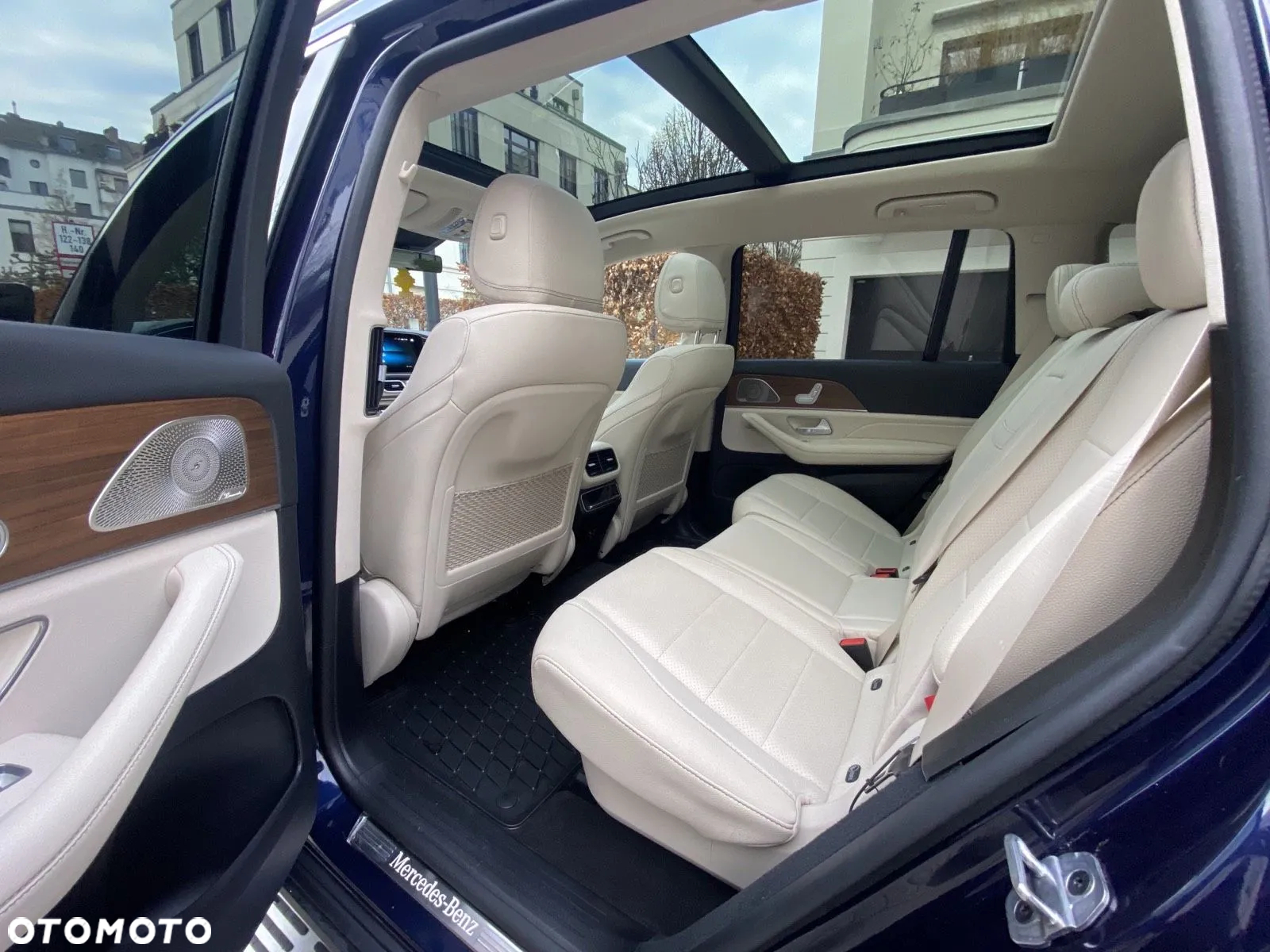 Mercedes-Benz GLS - 7