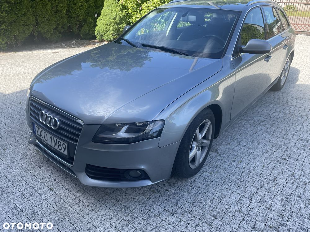 Audi A4 Avant - 6